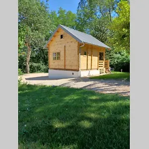 https://loree-des-bois-detente-et-calme.hotels-rhonealpes.com